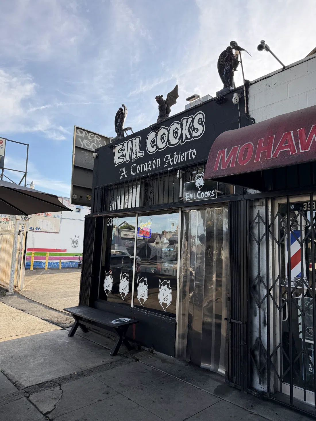 Evil Cooks, 洛杉矶
