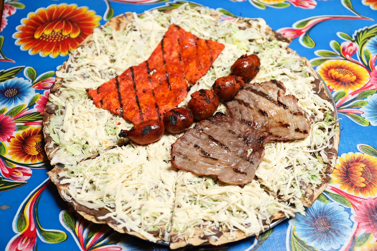 Guelaguetza — photo 2