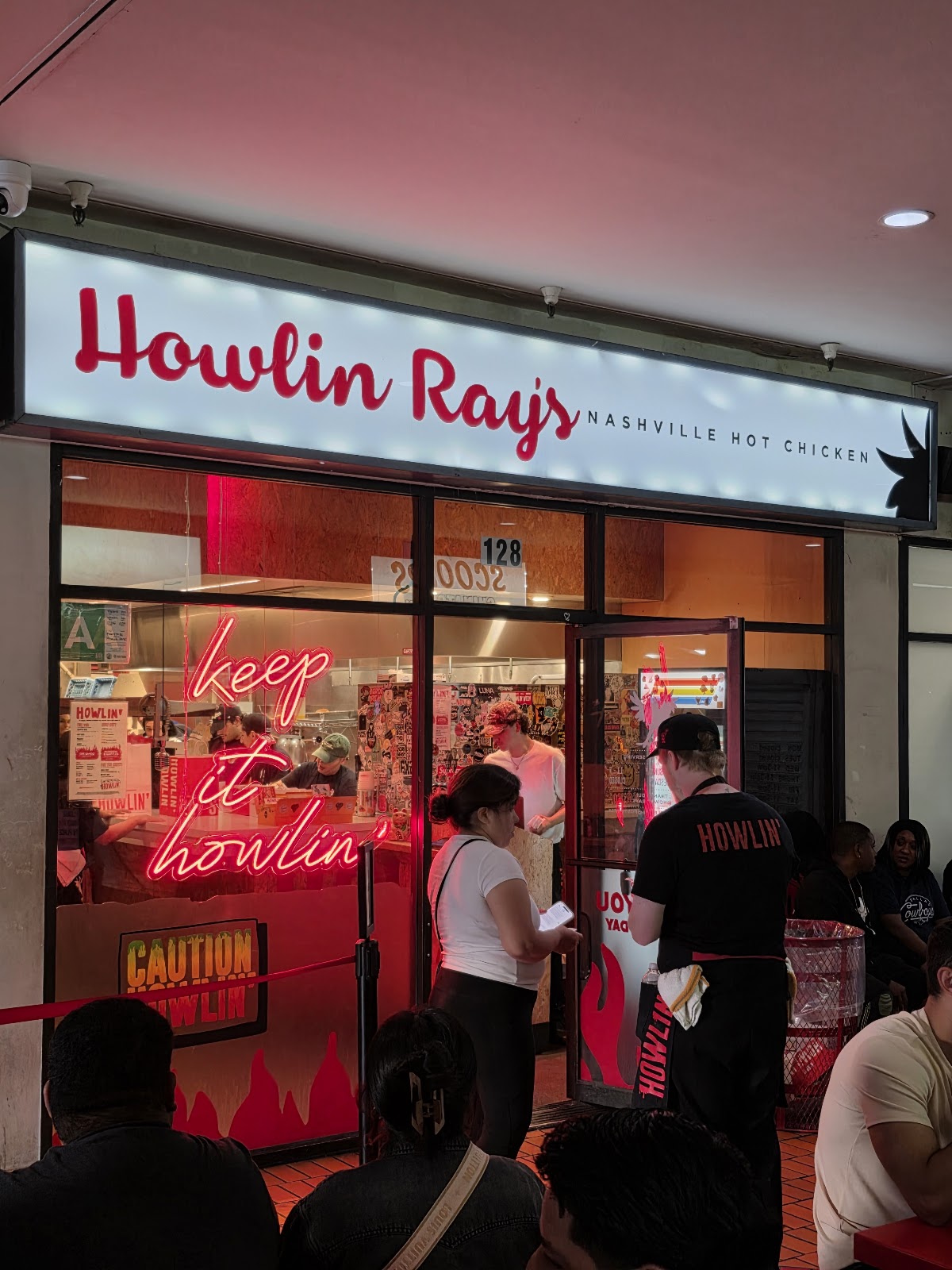Howlin' Ray's — photo 3