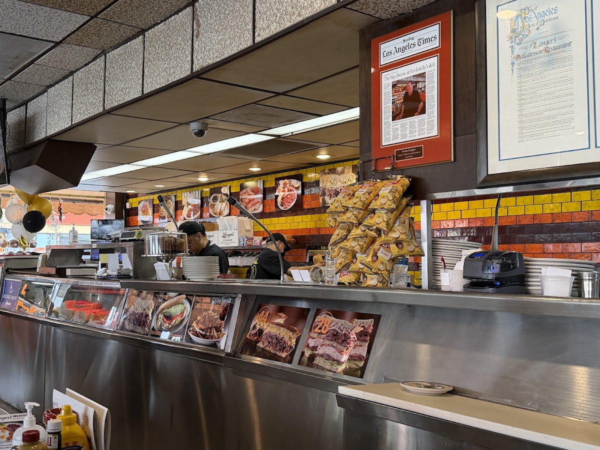 Langer's Delicatessen — photo 2