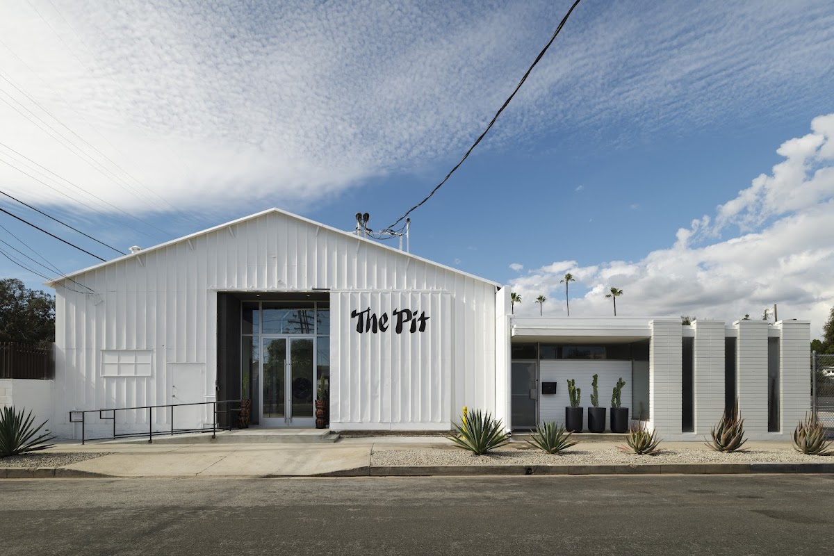 The Pit, Los Angeles