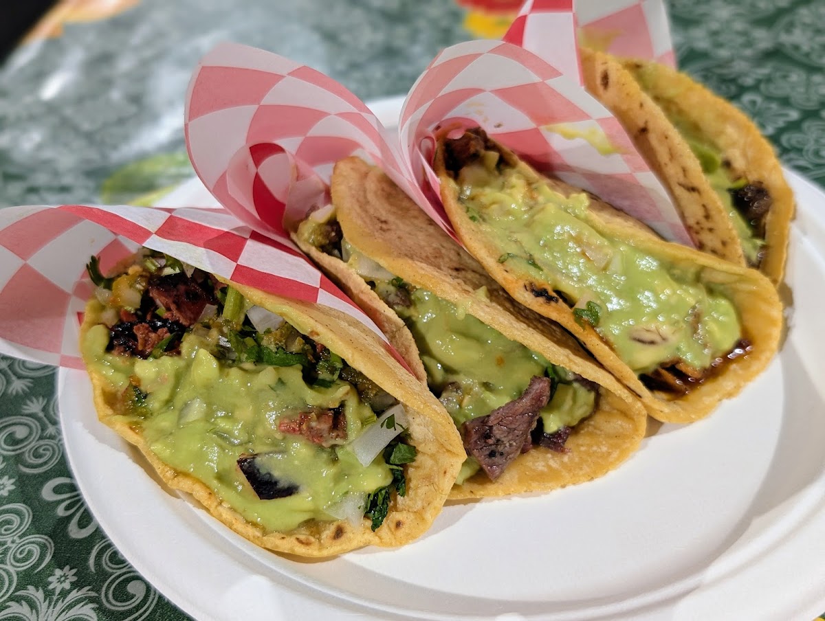 Tire Shop Taqueria — photo 3