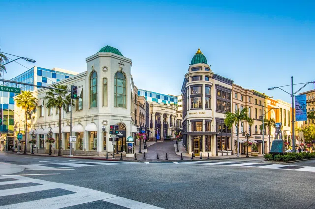 Walking Beverly Hills film sets in Los Angeles